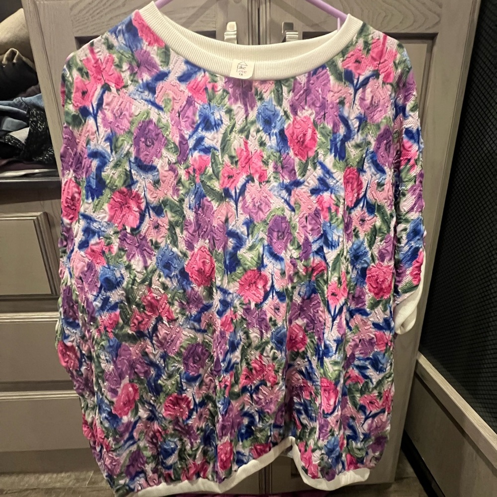 Floral Women's Top - Multicolor
